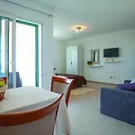 Sea View In Cara בית נופש זבלטיצה